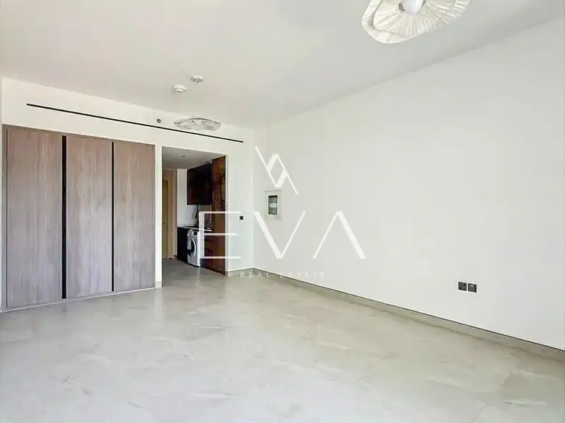 COMMUNITY VIEW | VACANT | BRAND NEW