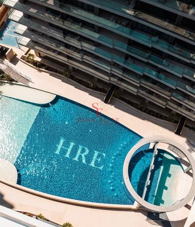 Studio zum Miete in Dubai Science Park, Dubai - Main Pool1. JPG