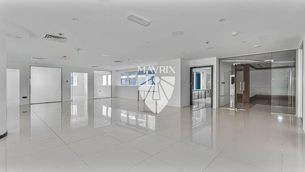 Premium Office | Prime Location | Chiller Free