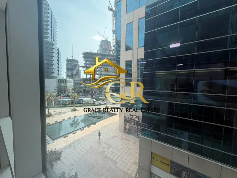 Bay Square 07 | Spacious Office | 1,570 Sq. Ft.