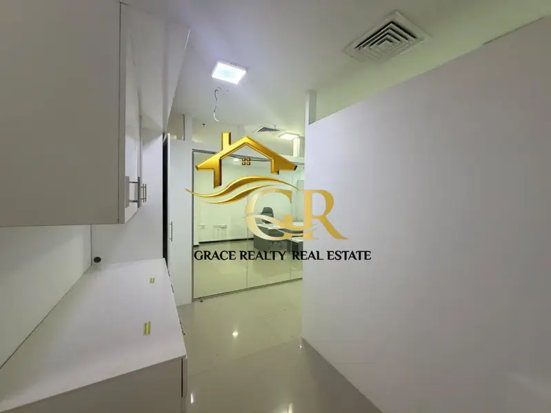 Bay Square 07 | Spacious Office | 1,570 Sq. Ft.