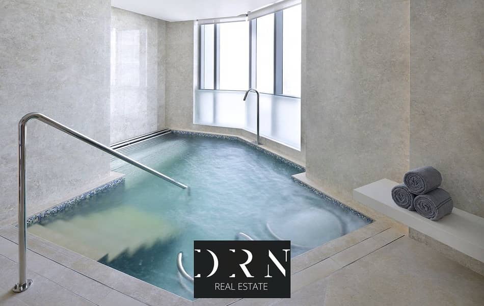 21 Indoor-Jacuzzi-The-Spa-at-Address-Fountain-Views. jpg