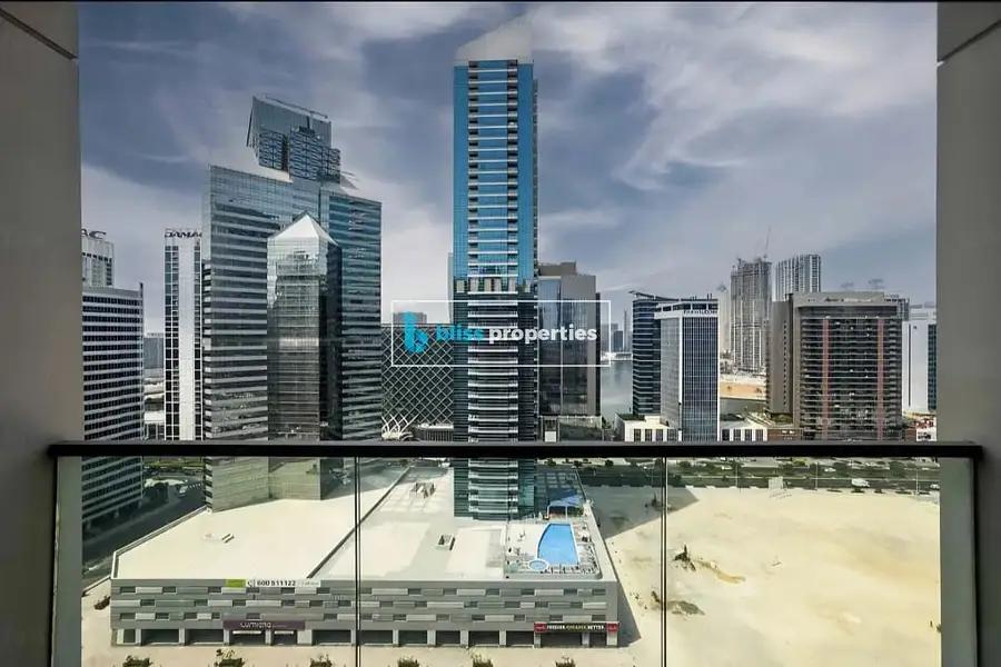 1BR Apartment | Bellevue Tower 1 | Downtown Skyline View | Unfurnished