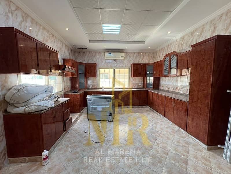 54 873099468-800x600. jpeg