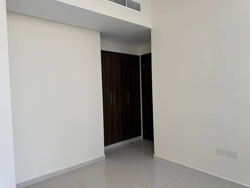 26 d92660d0-1ce1-4cc3-852d-104396739304. jpg