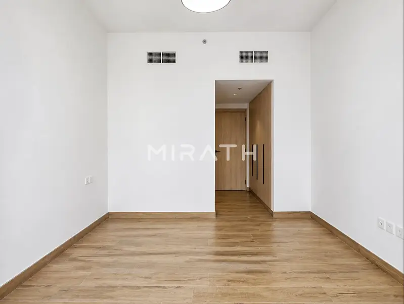 Spacious 1BR Apartment | Wadi Al Safa