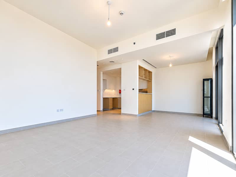 10 Bright Modern Apartment with Water Views. png