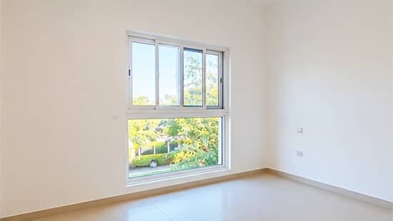 7 Listing_02_Bedroom_1. jpg