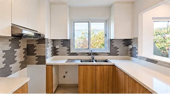 9 Listing_05_Kitchen. jpg