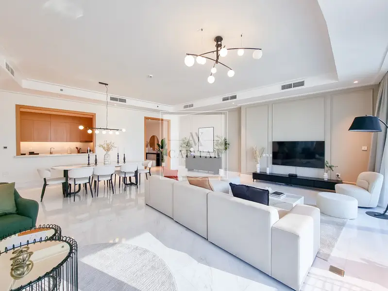 Burj Khalifa View | Unfurnished | High Floor