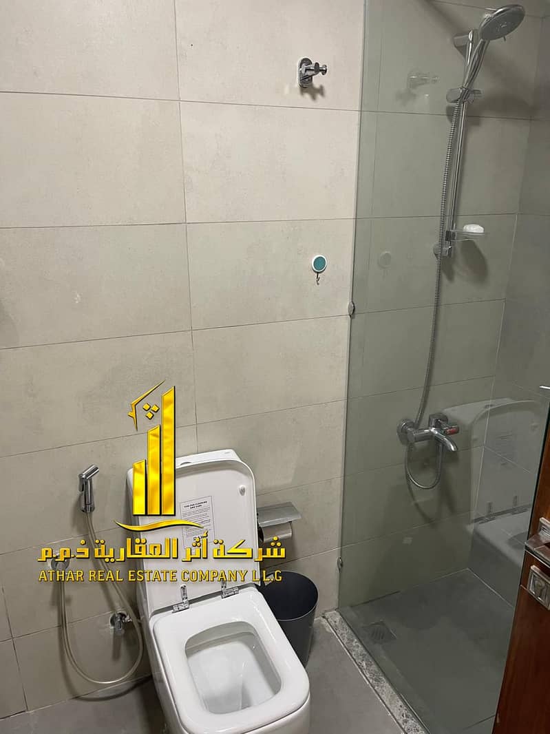 25 WhatsApp Image 2026-10-15 at 5.16. 43 PM. jpeg