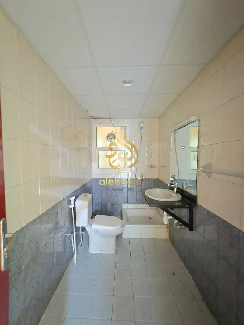 Ready to Move ! Front of Metro 2bhk available for rent • Book now!