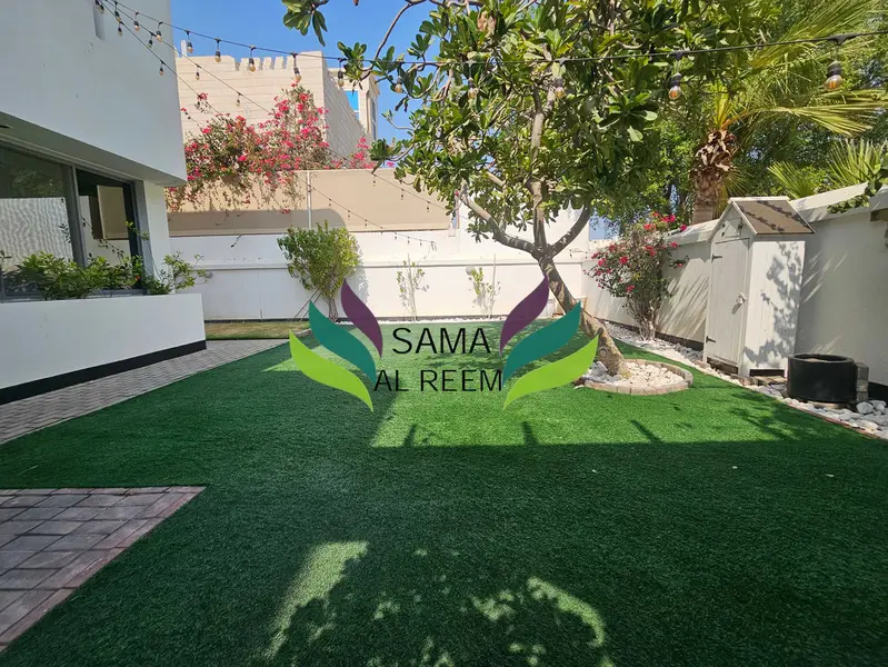 Independent 4 Bed+Maid Villa With Garden In Jumeirah 3