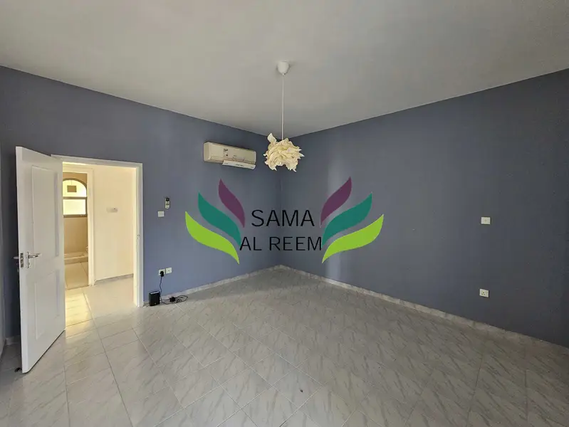 Independent 4 Bed+Maid Villa With Garden In Jumeirah 3