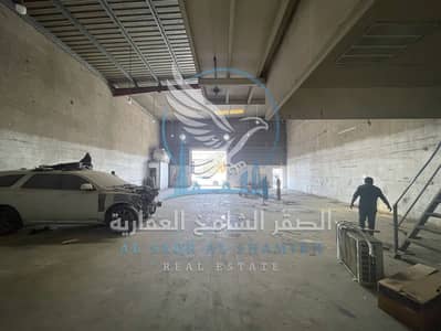 Warehouse for Rent in Industrial Area, Sharjah - مستودع-للا-يجار-الصناعيه-4-الشارقه-صورة-العقار-aq-0001-09. jpg