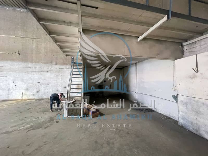 4 مستودع-للا-يجار-الصناعيه-4-الشارقه-صورة-العقار-aq-0001-05. jpg