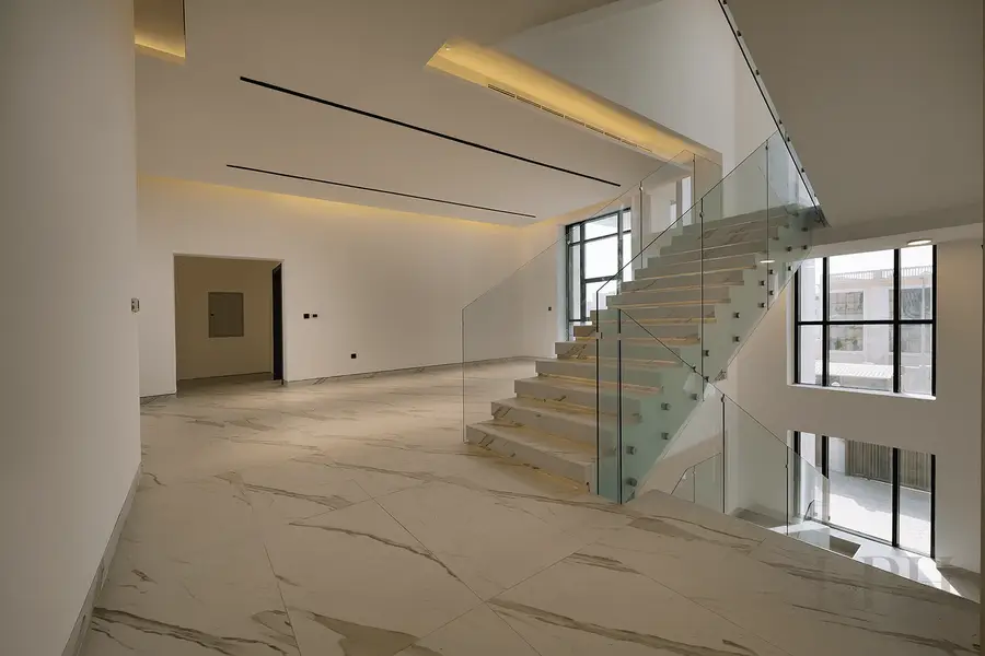 Spacious 6 Bed | Prime Location | Vacant