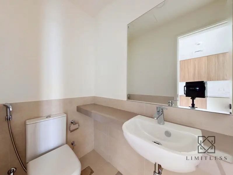 Single Row | Unfurnished | Prime Spot