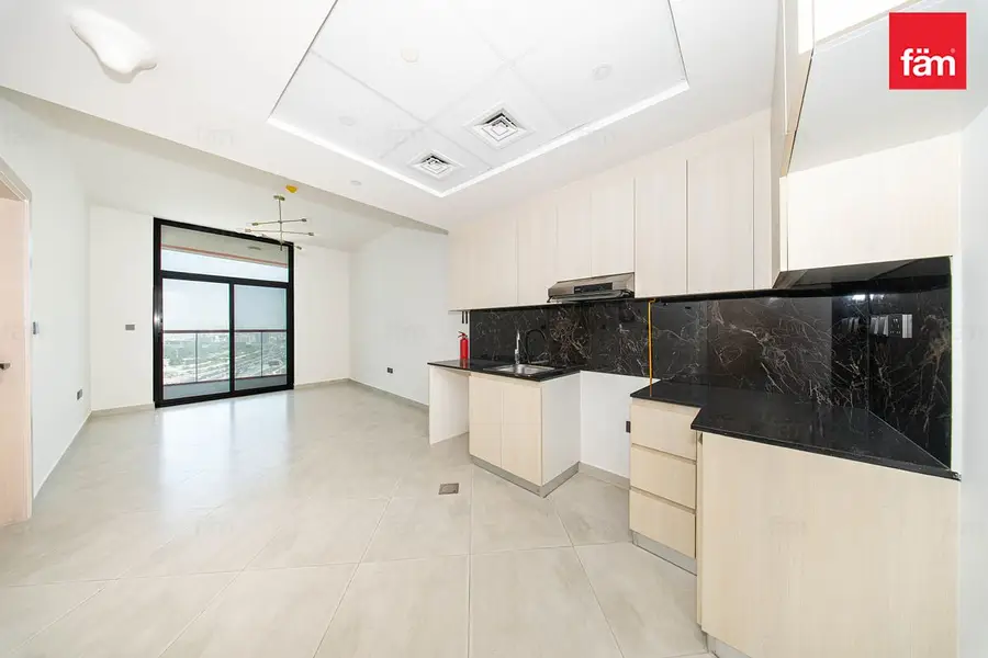 Balcony | Pool | Near To Metro | Vacant Now