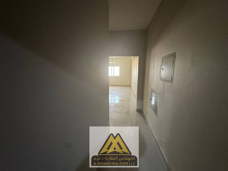3 8768eee9-9c3d-4299-be8c-96c7f12c9af9. jpg