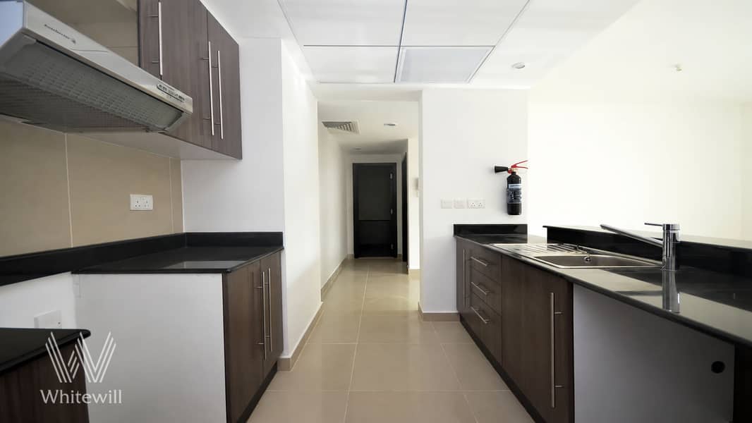 5 Kitchen. png