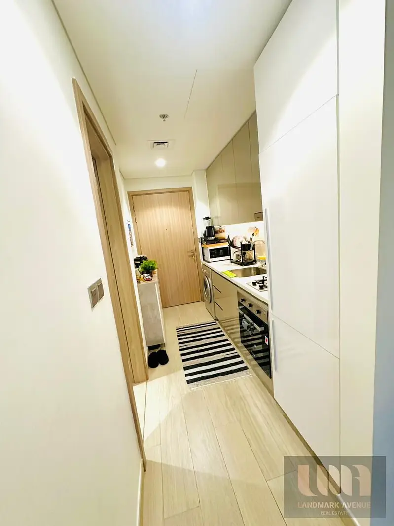 Vacant-12 chqs optionable-high floor-direct rent not from developer