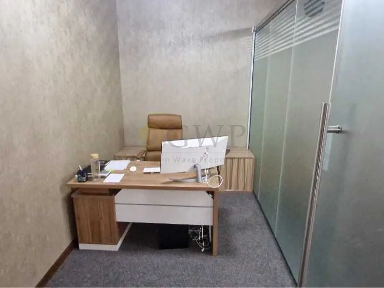 Fully furnished | Vacant | Spacious Office