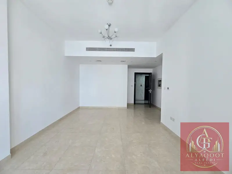 ELEGANT 1 BHK | SEMI FURNISHED | Dishwasher Installed