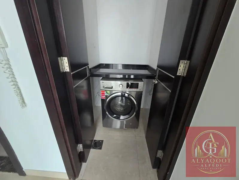 ELEGANT 1 BHK | SEMI FURNISHED | Dishwasher Installed