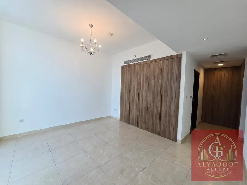 ELEGANT 2 BHK + MAID | SEMI FURNISHED | Dishwasher Installed
