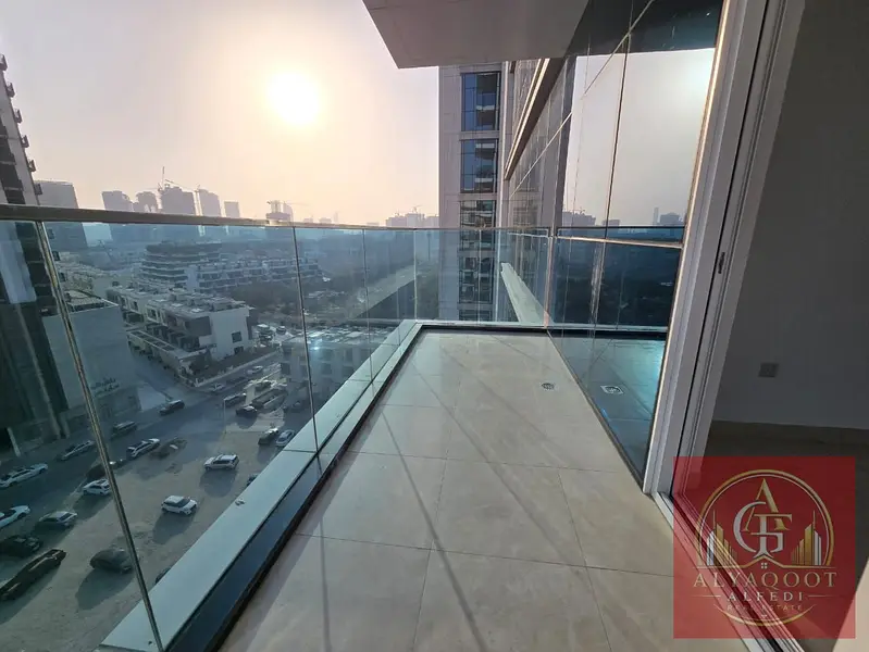 ELEGANT 2 BHK + MAID | SEMI FURNISHED | Dishwasher Installed