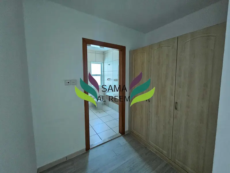 Spacious 5Bed+Maid Villa With Small Garden In Umm Suqeim 1