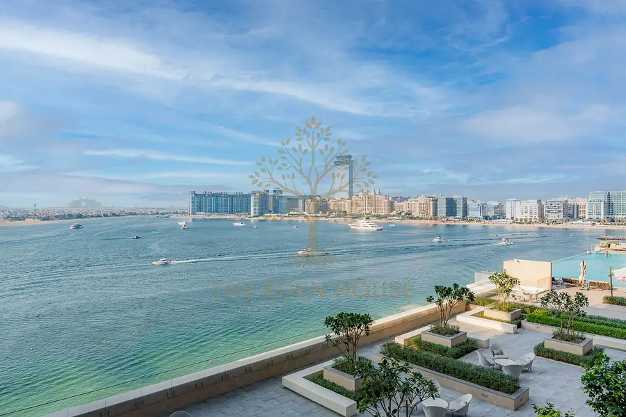 Coastal View 2BR | Beachfront Living