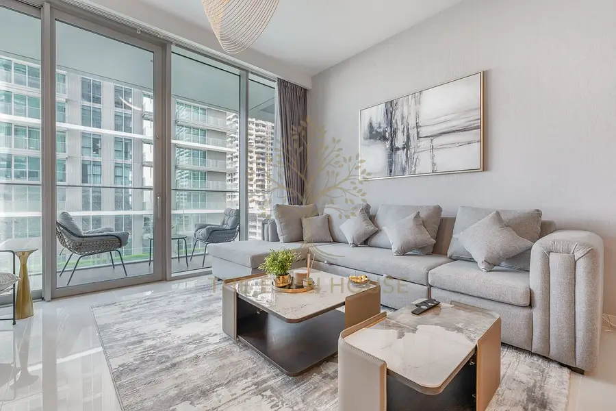 Coastal View 2BR | Beachfront Living