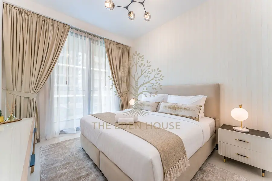 Coastal View 2BR | Beachfront Living
