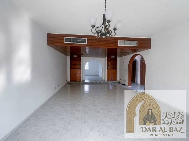 3 Real_estate_photo_enhancement_in…_20260926003650. jpg