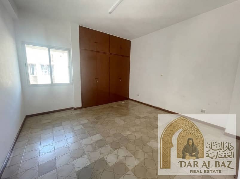 9 Real_estate_photo_enhancement_in…_20260926004326. jpg