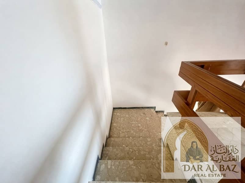17 Real_estate_photo_enhancement_in…_20260926004532. jpg