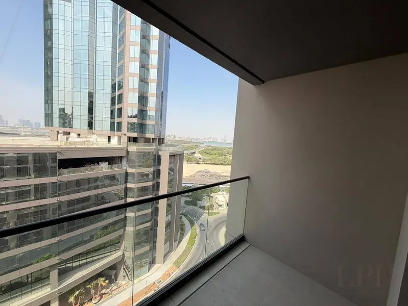 High Floor | Biggest Layout | Vacant