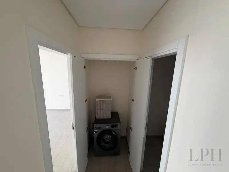 High Floor | Biggest Layout | Vacant