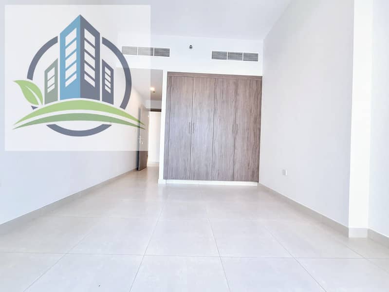 Spacious 3bhk --Rent 105K - Close to Park