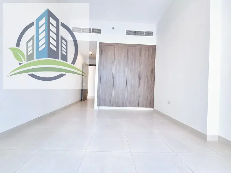 Spacious 3bhk --Rent 105K - Close to Park