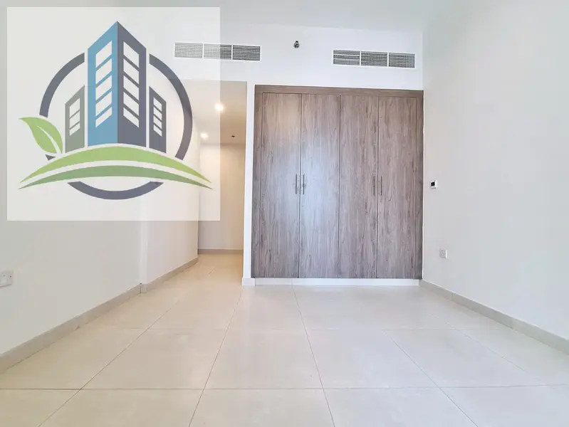 Spacious 3bhk --Rent 105K - Close to Park