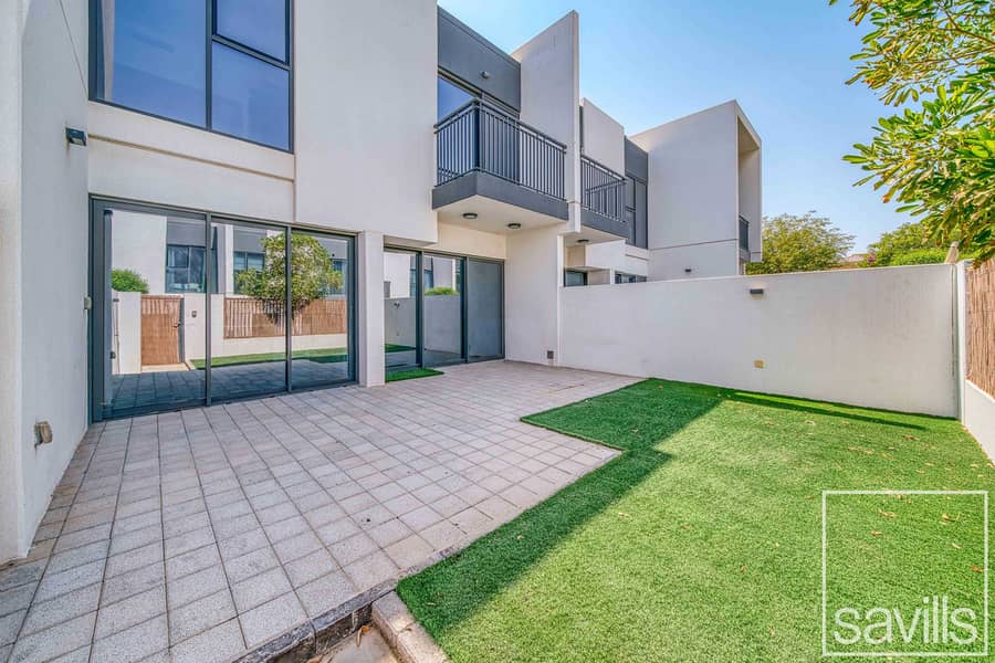 Well-Maintained 3BR | Landscaped Garden | Vacant Well-Maintained 3BR | Landscaped Garden | Vacant