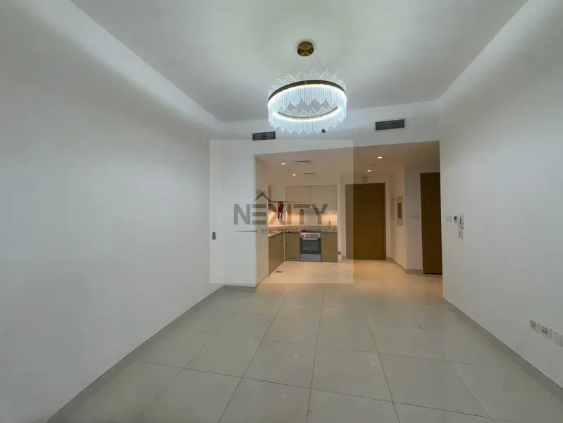 VACANT 1 BEDROOM | PRIVATE BALCONY | CREEKSIDE 18