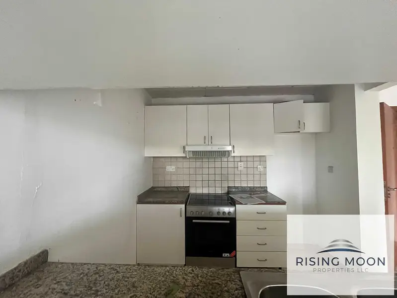 UPGRADED 3BR LAUNDRY FOR RENT IN GREENS