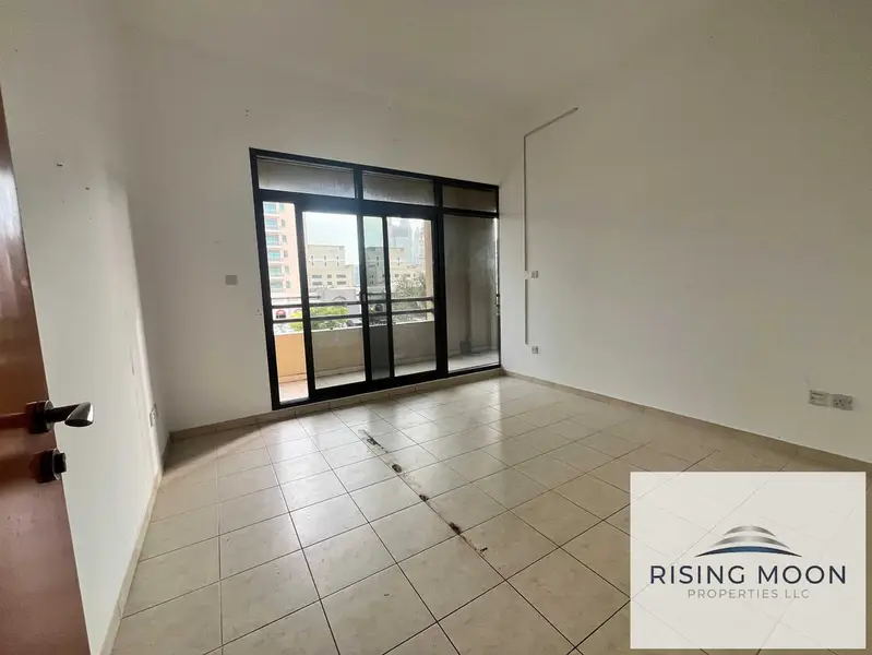 UPGRADED 3BR LAUNDRY FOR RENT IN GREENS