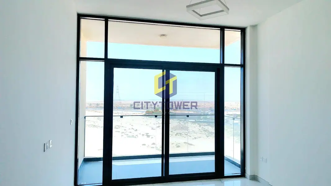 Bright Studio | Desert & City Views | Balcony Access