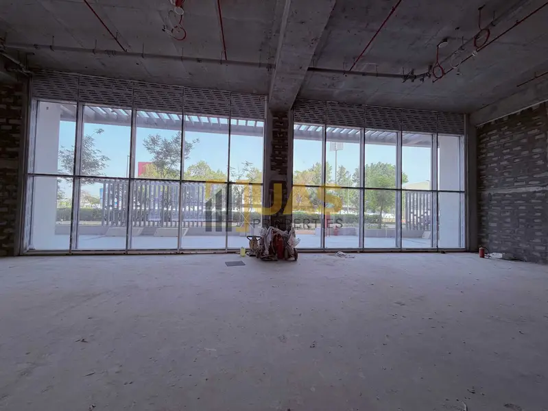 Luxury cafe space for rent | Prime location