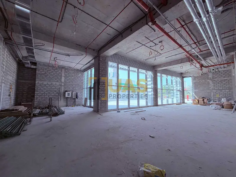 Luxury cafe space for rent | Prime location